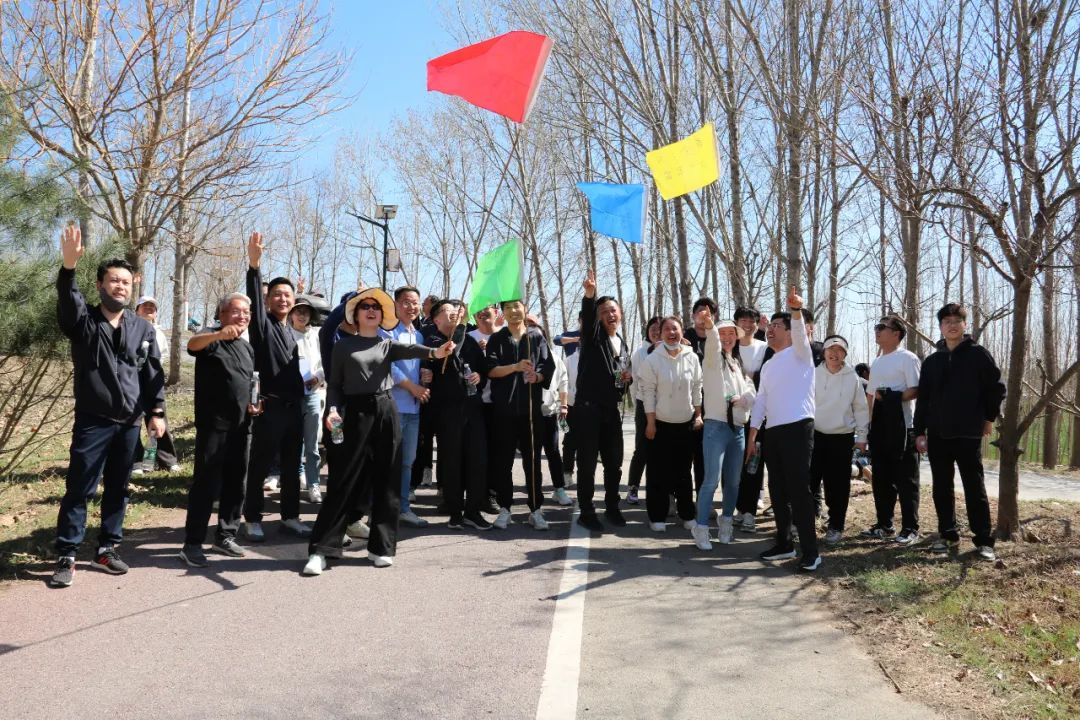 1745681365831970.jpg 1745681365831970.jpg